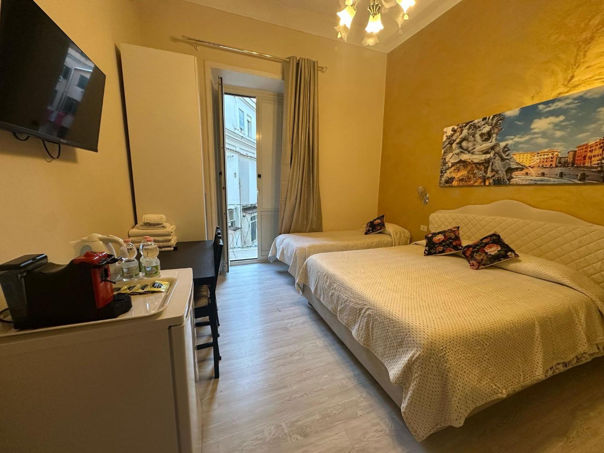 רומא Marcelina Holidays Rooms מראה חיצוני תמונה